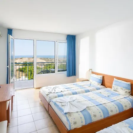 Hotel Complex Duni 3*