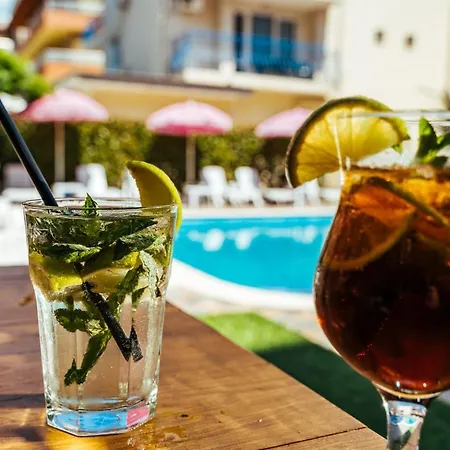 酒店 Complex Duni 3*